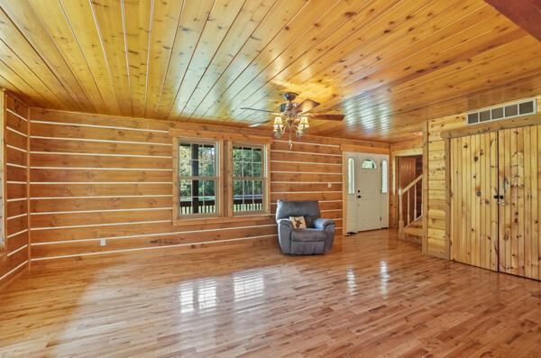 Woodstock, Ohio, 43084, United States, 3 Bedrooms Bedrooms, ,3 BathroomsBathrooms,Residential,For Sale,1988925