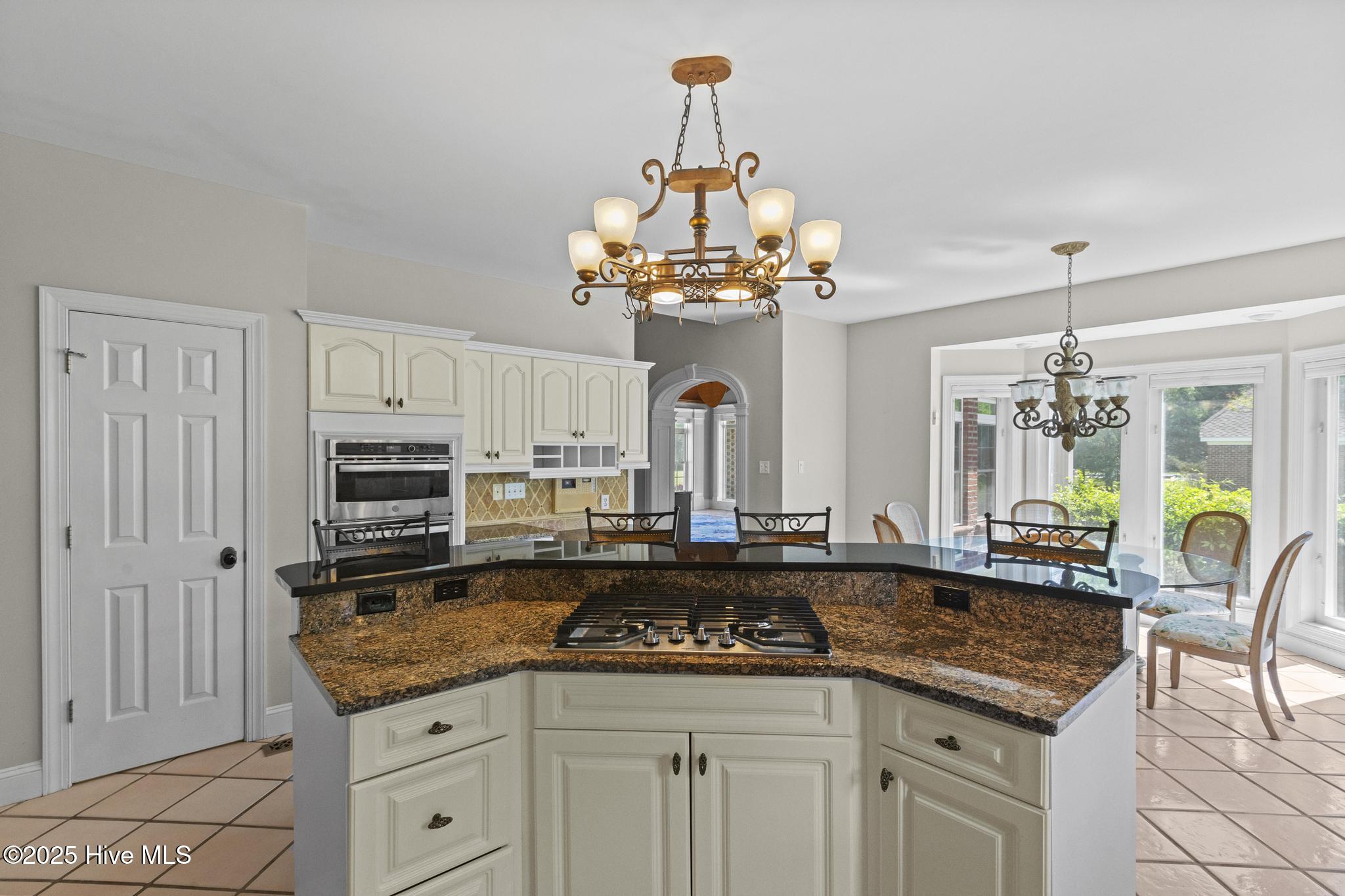 Jacksonville, North Carolina, 28540, United States, 4 Bedrooms Bedrooms, ,5 BathroomsBathrooms,Residential,For Sale,1944565