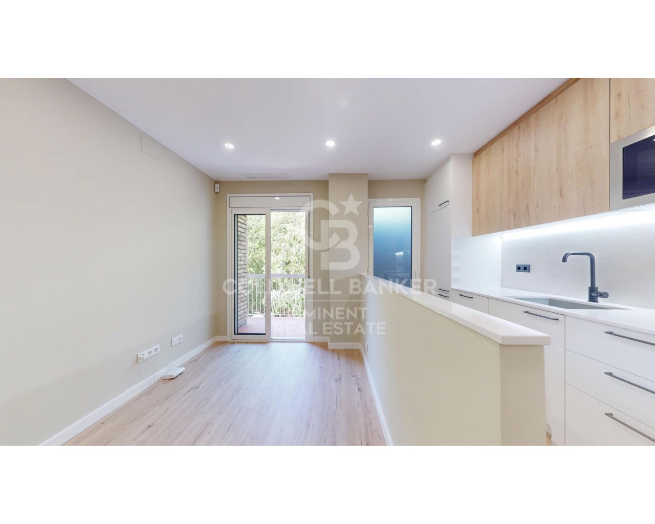 Barcelona, Catalonia, ES, 3 Bedrooms Bedrooms, ,2 BathroomsBathrooms,Residential,For Sale,1744156