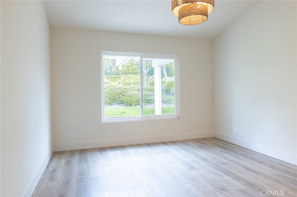 Mission Viejo, California, 92692, United States, 3 Bedrooms Bedrooms, ,2 BathroomsBathrooms,Residential,For Sale,1997044