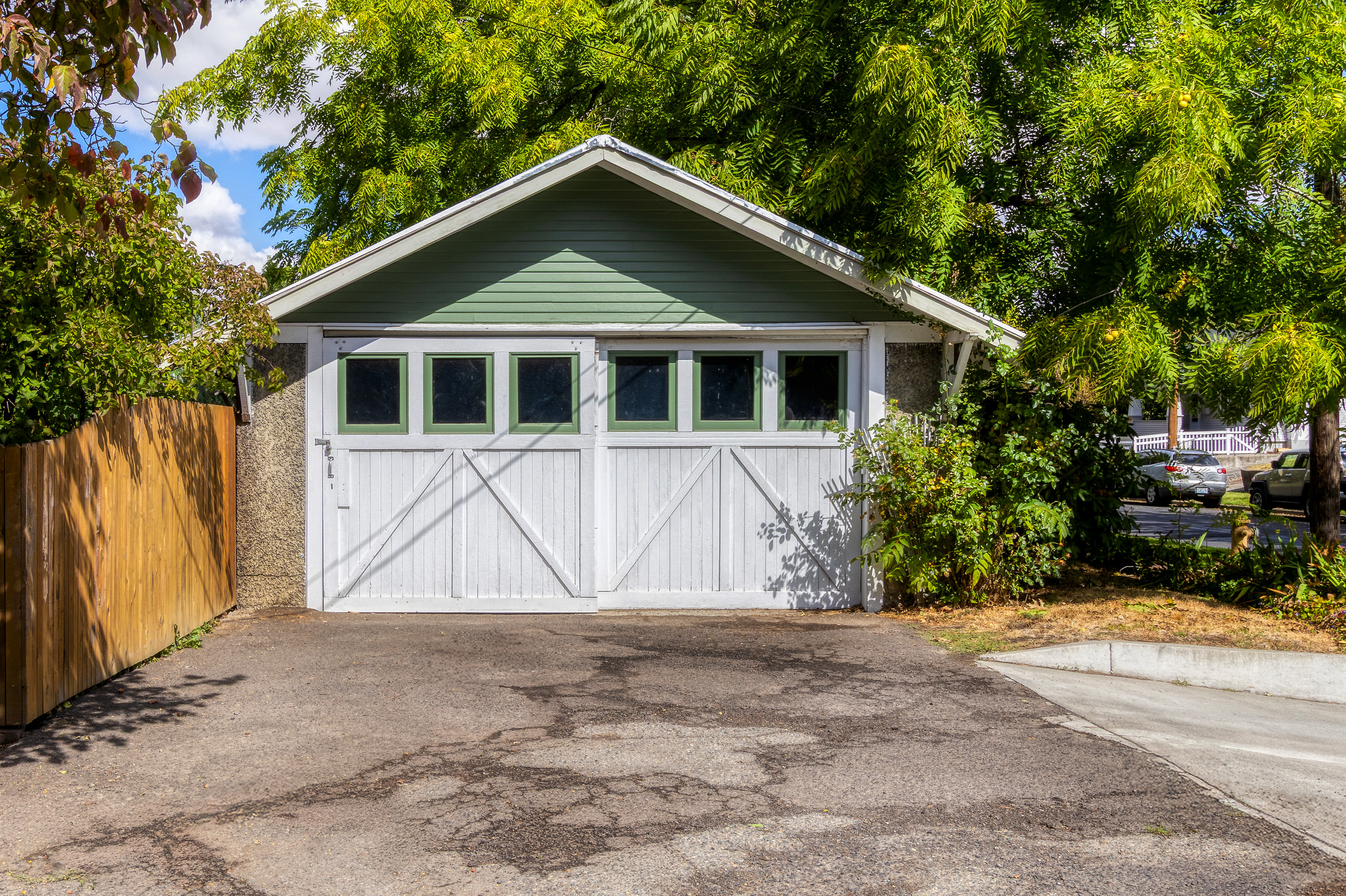  Crawford Home, 1235 Isaacs Ave - 物件實景