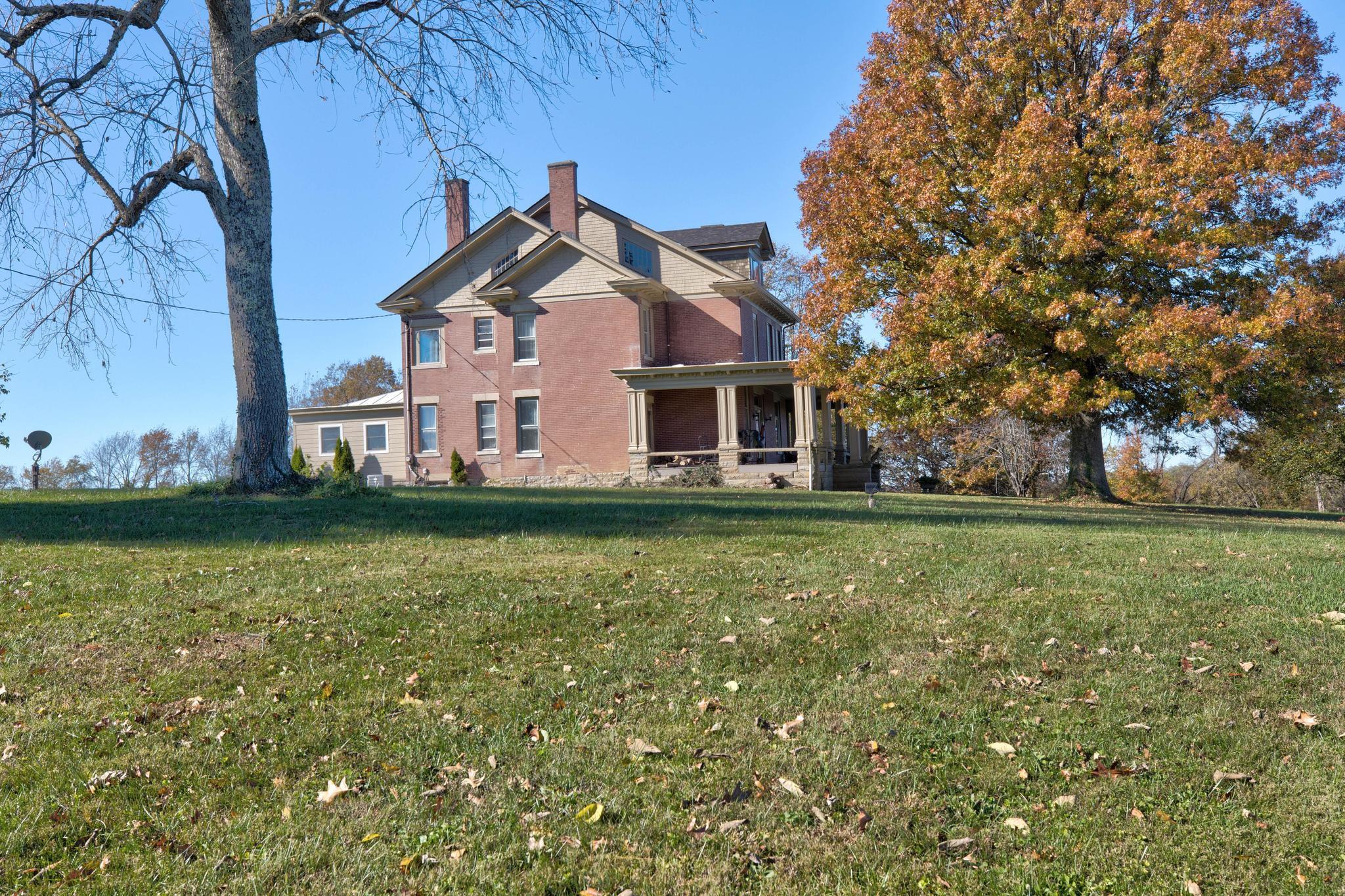 Winchester, Kentucky, 40391, United States, 3 Bedrooms Bedrooms, ,3 BathroomsBathrooms,Residential,For Sale,1992796