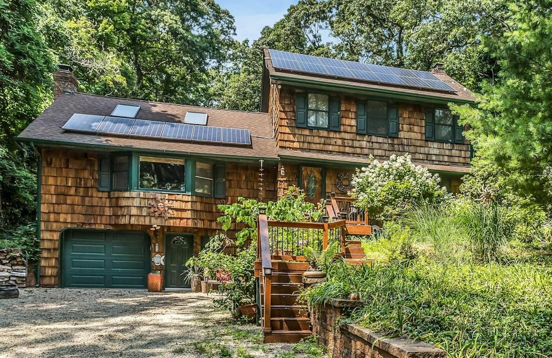 Northport, New York, 11768, United States, 3 Bedrooms Bedrooms, ,2 BathroomsBathrooms,Residential,For Sale,1892901