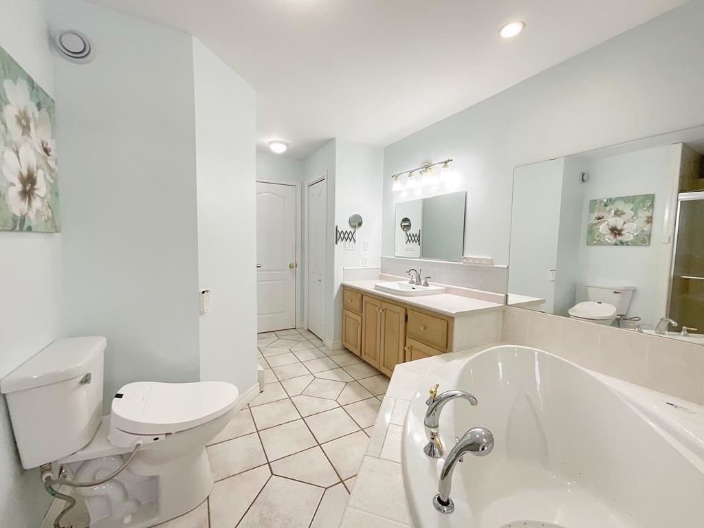 STRATFORD, Prince Edward Island, C1B 2H3, CA, 4 Bedrooms Bedrooms, ,2 BathroomsBathrooms,Residential,For Sale,1885210