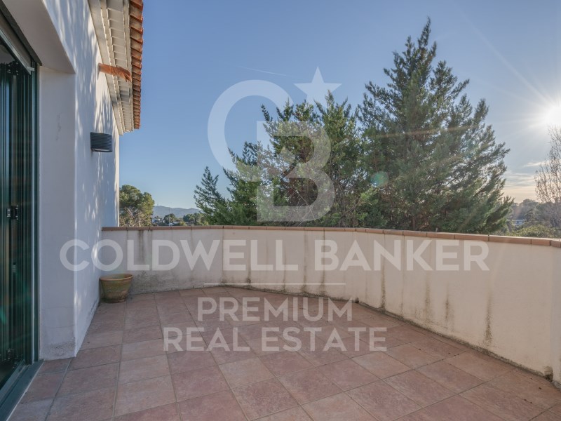 Barcelona, Cerdanyola del Vall?s, Bellaterra Barce, Cerdanyola del Vallès, Catalonia, ES, 3 Bedrooms Bedrooms, ,4 BathroomsBathrooms,Residential,For Sale,Barcelona, Cerdanyola del Vall?s, Bellaterra Barce,1612402