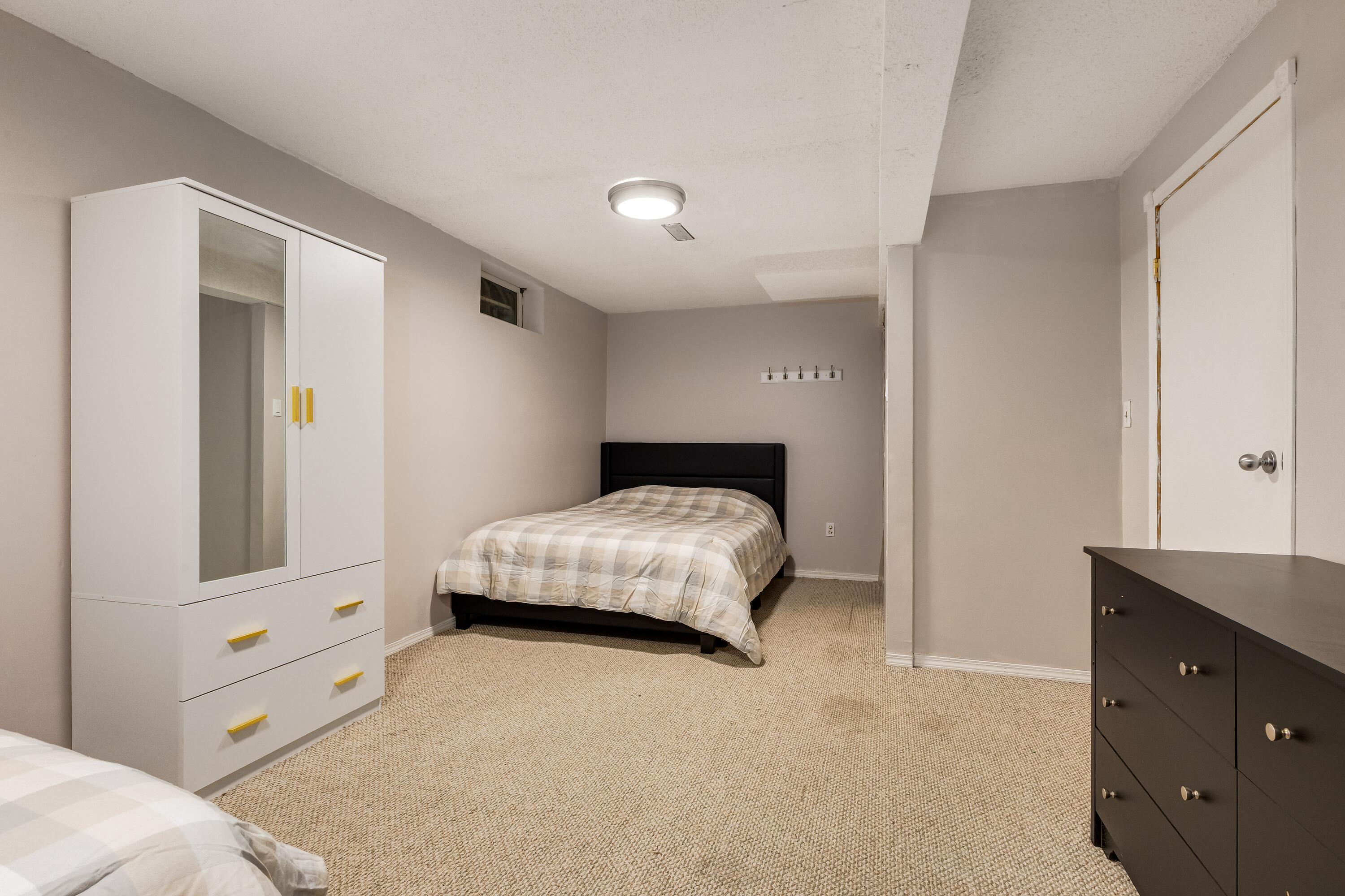  228 Deer Ridge Place SE - 物件實景