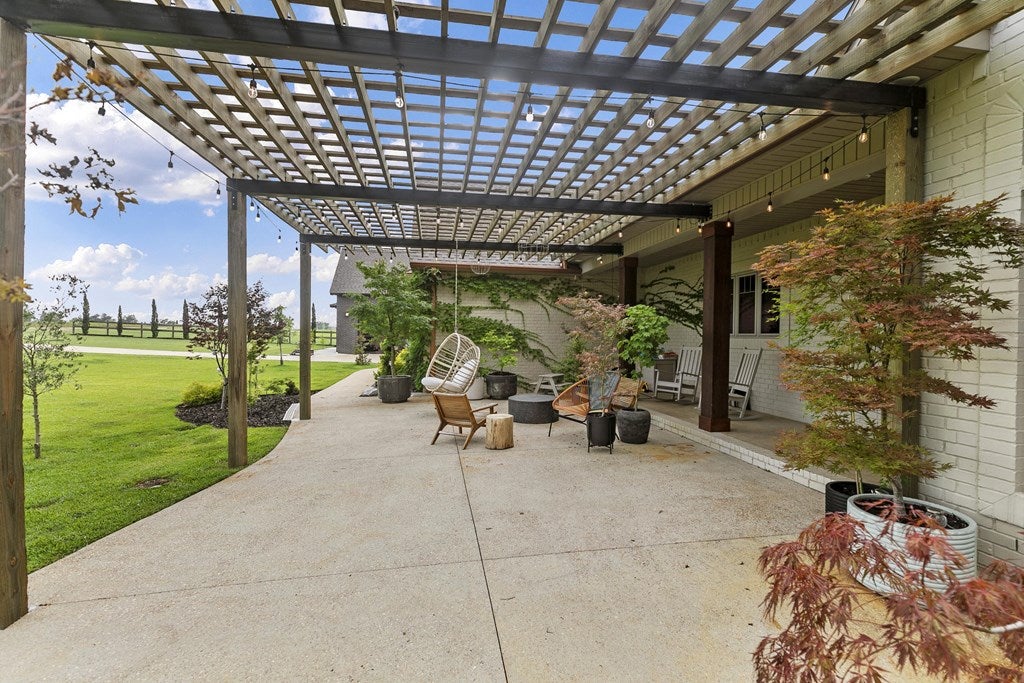 Newton, Alabama, 36352, United States, 4 Bedrooms Bedrooms, ,3 BathroomsBathrooms,Residential,For Sale,1989704