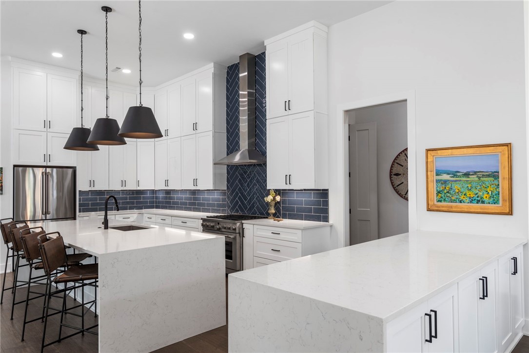 Bentonville, Arkansas, 72713, United States, 2 Bedrooms Bedrooms, ,3 BathroomsBathrooms,Residential,For Sale,1941714