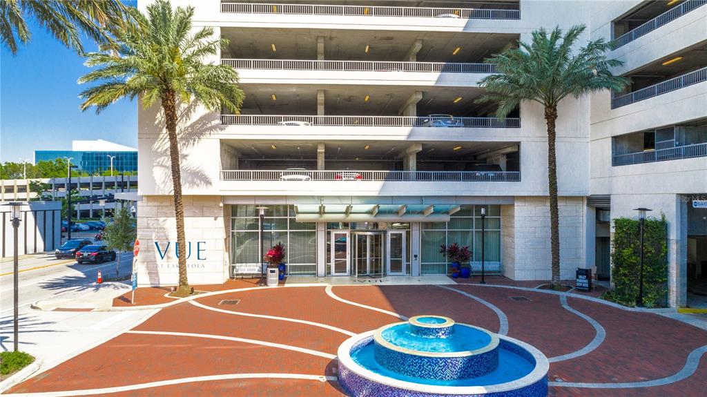 Orlando, Florida, 32801, United States, 2 Bedrooms Bedrooms, ,2 BathroomsBathrooms,Residential,For Sale,1794068
