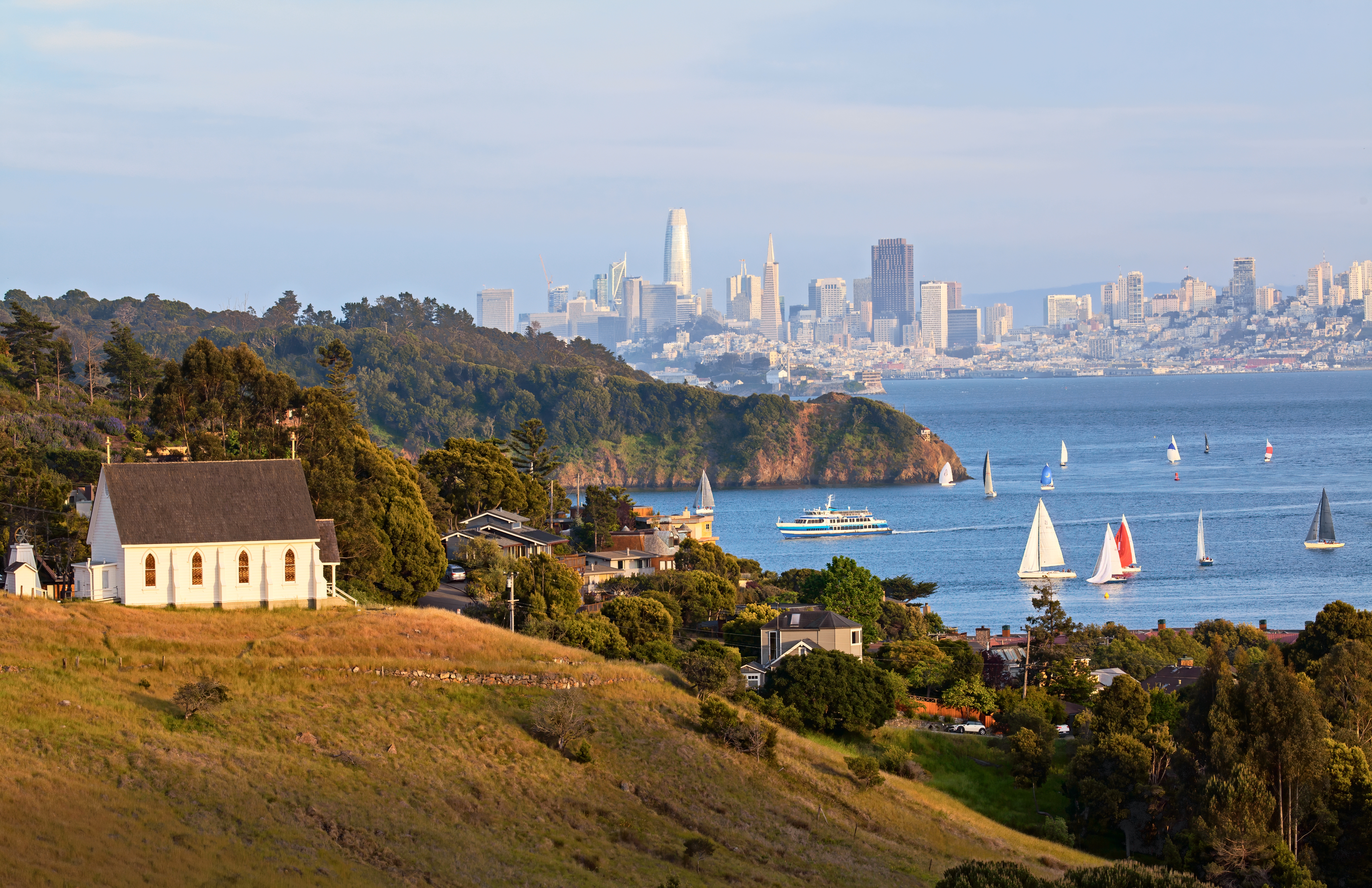  Cape Cod Charm Meets  California Living - 物件實景