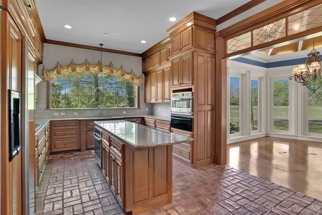 Bossier City, Louisiana, 71111, United States, 4 Bedrooms Bedrooms, ,4 BathroomsBathrooms,Residential,For Sale,1927439