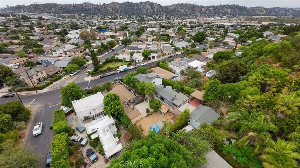 Los Angeles, California, 90065, United States, 2 Bedrooms Bedrooms, ,1 BathroomBathrooms,Residential,For Sale,1931706