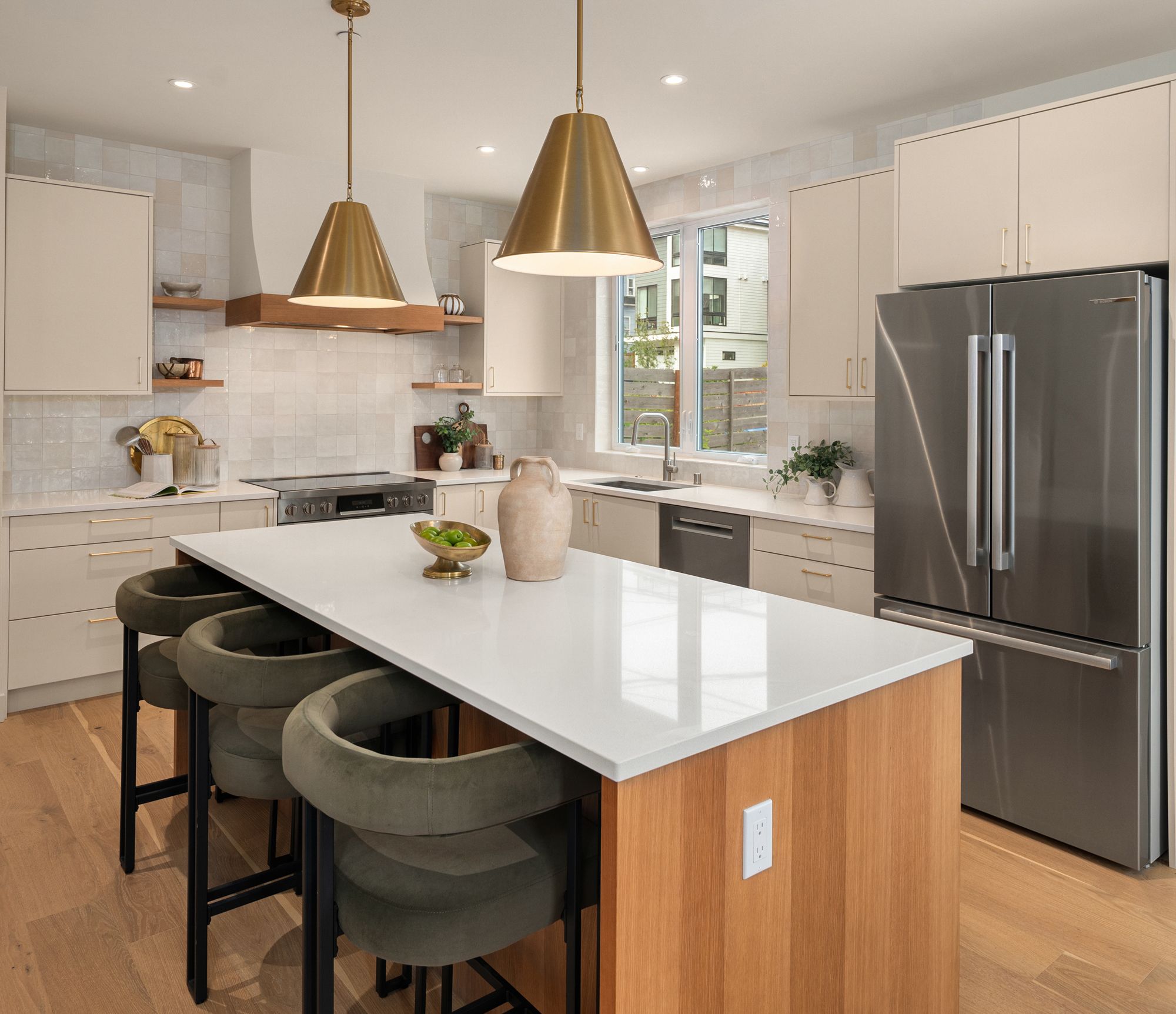  454 NE 40th St, Seattle, WA 98105 - 物件實景