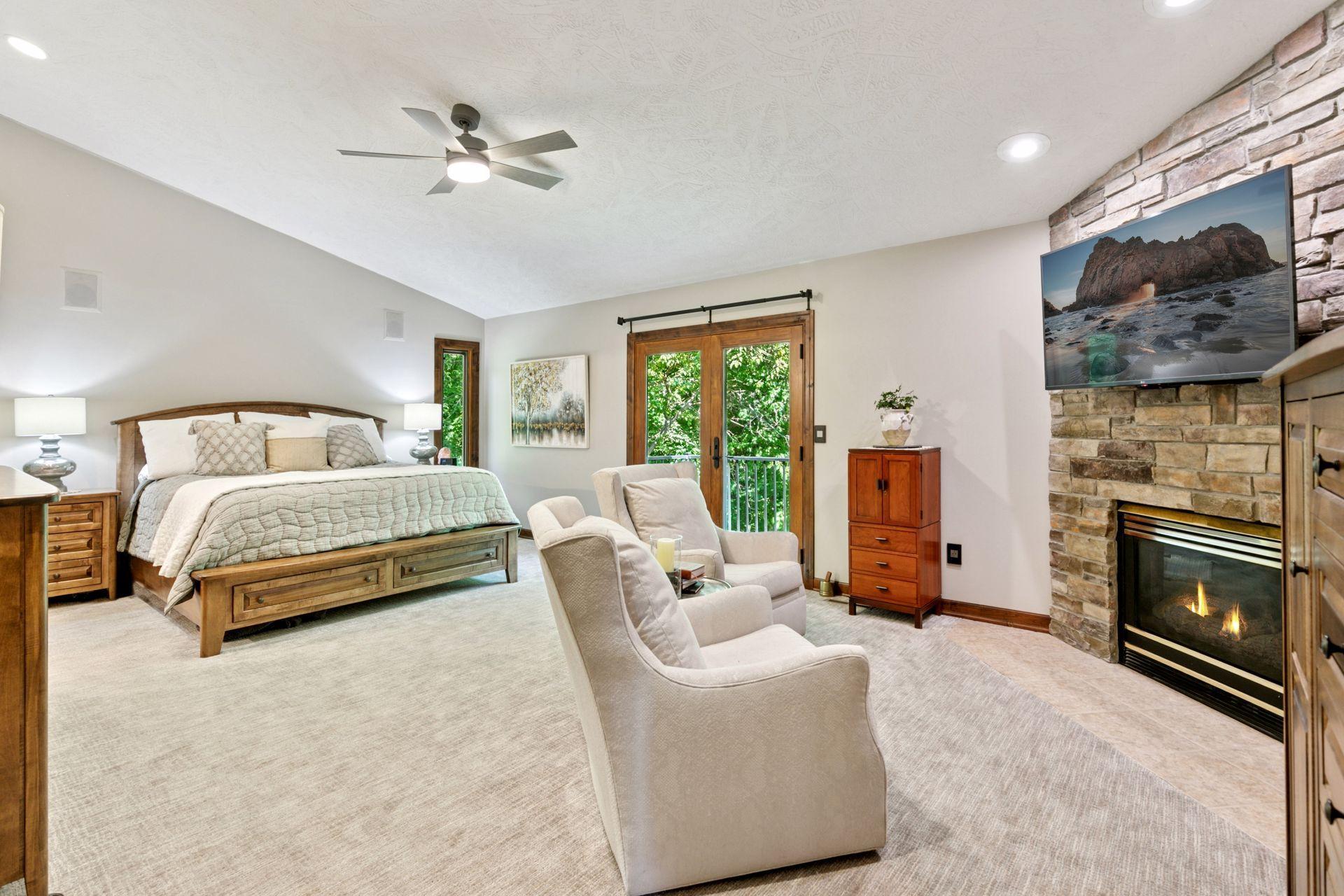 Chanhassen, Minnesota, 55318, United States, 5 Bedrooms Bedrooms, ,2 BathroomsBathrooms,Residential,For Sale,1847378