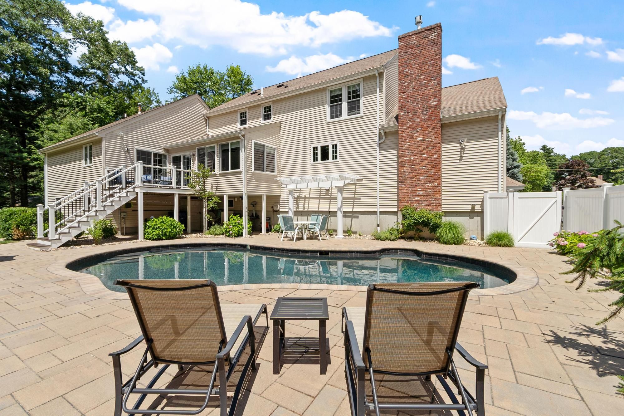  60 Wescott Circle, Tewksbury, MA, 01876 - 物件實景