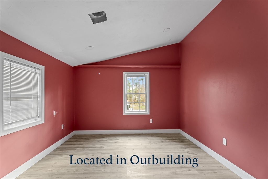 Raynham, Massachusetts, 02767, United States, 4 Bedrooms Bedrooms, ,3 BathroomsBathrooms,Residential,For Sale,2001921