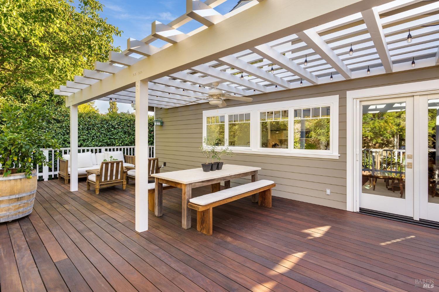 St. Helena, California, 94574, United States, 4 Bedrooms Bedrooms, ,4 BathroomsBathrooms,Residential,For Sale,1838873