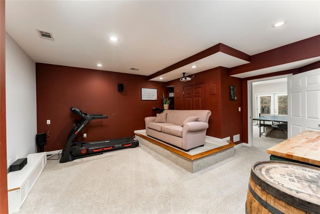 Marietta, Georgia, 30064, United States, 5 Bedrooms Bedrooms, ,5 BathroomsBathrooms,Residential,For Sale,2003371