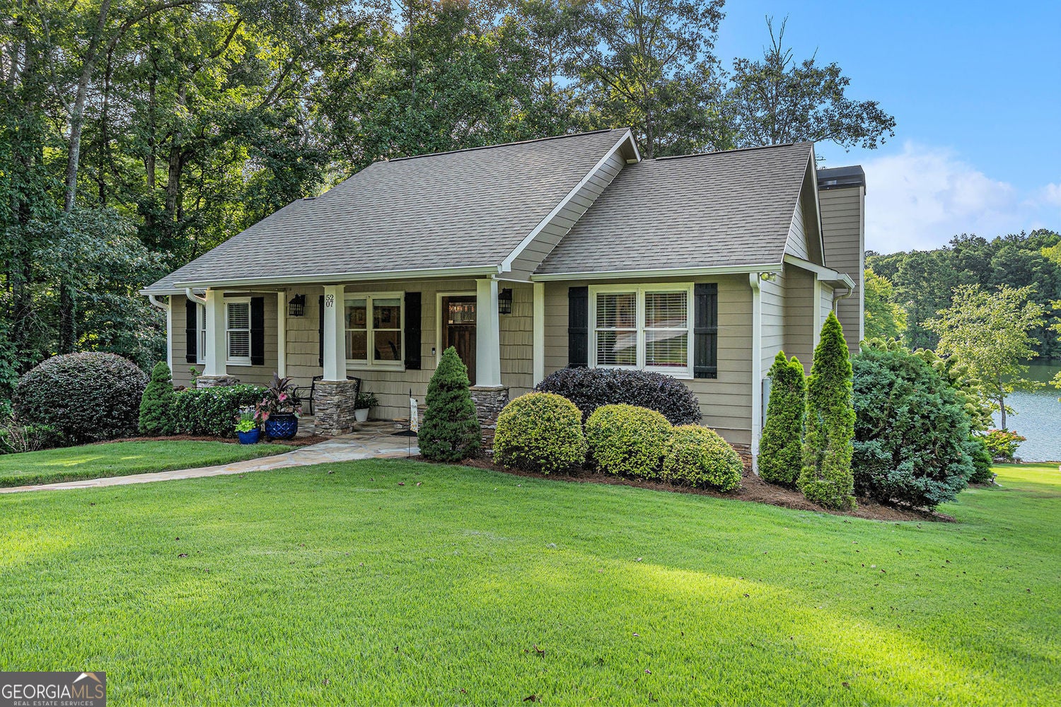 Villa Rica, Georgia, 30180, United States, 3 Bedrooms Bedrooms, ,3 BathroomsBathrooms,Residential,For Sale,1960089