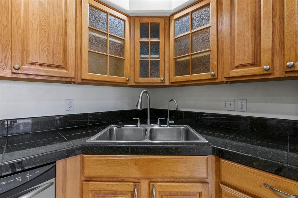 Durango, Colorado, 81301, United States, 3 Bedrooms Bedrooms, ,3 BathroomsBathrooms,Residential,For Sale,1908342