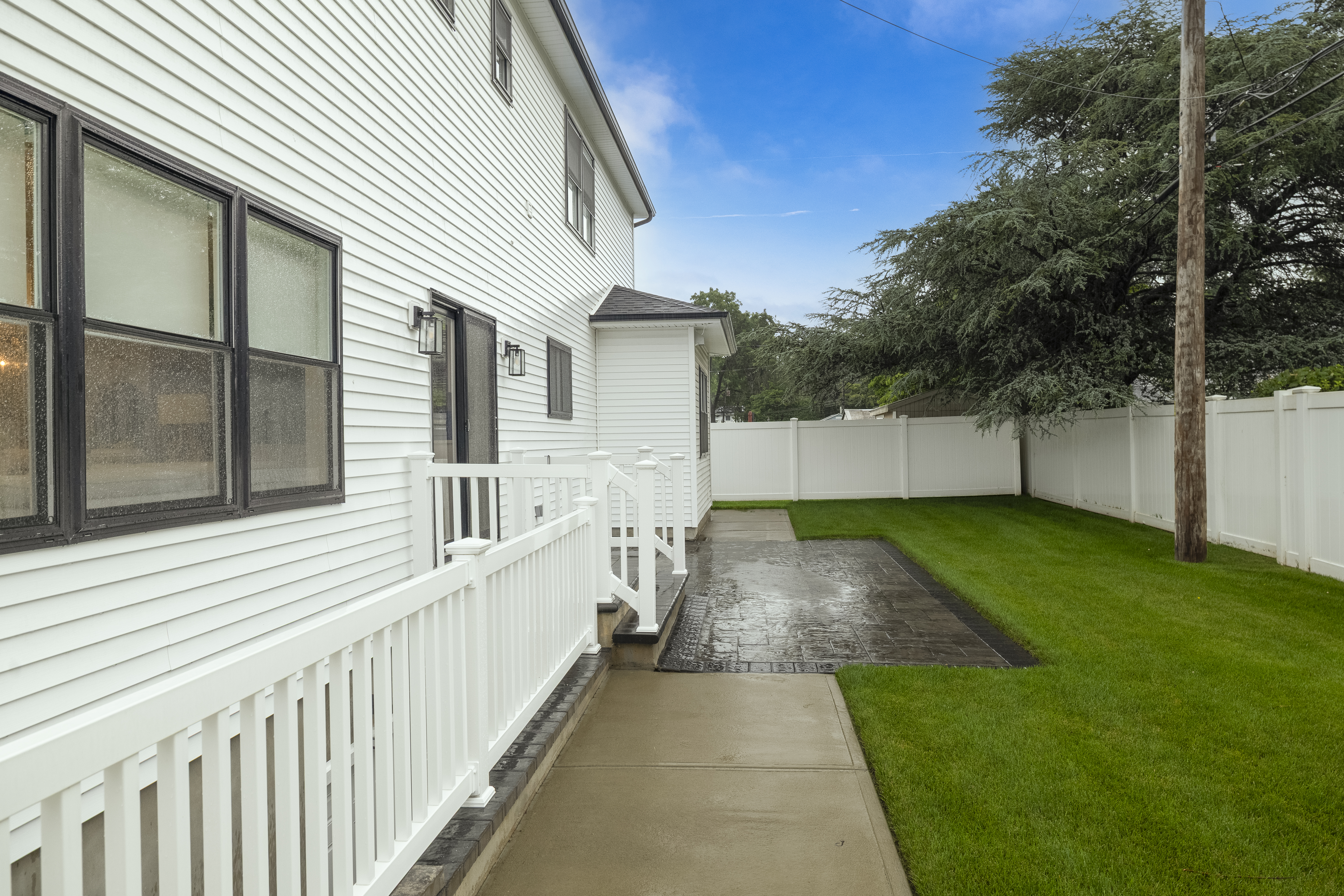  23 Faith Lane, Westbury, NY 11590 - 物件實景