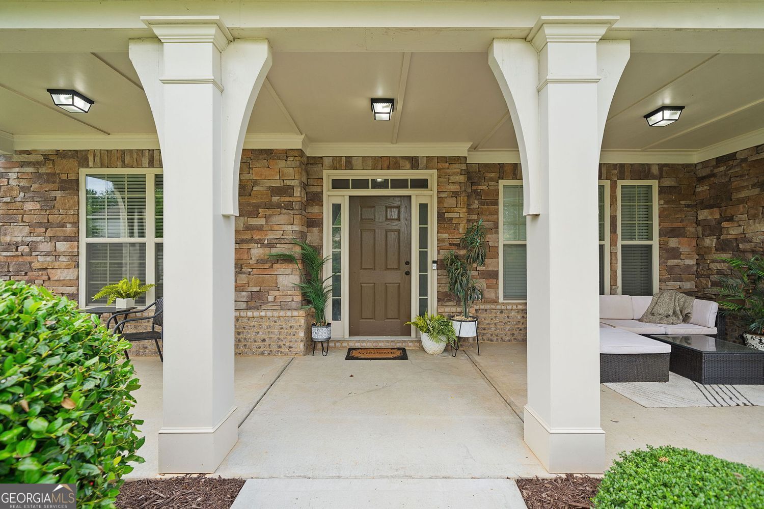 Kennesaw, Georgia, 30152, United States, 5 Bedrooms Bedrooms, ,4 BathroomsBathrooms,Residential,For Sale,1859019