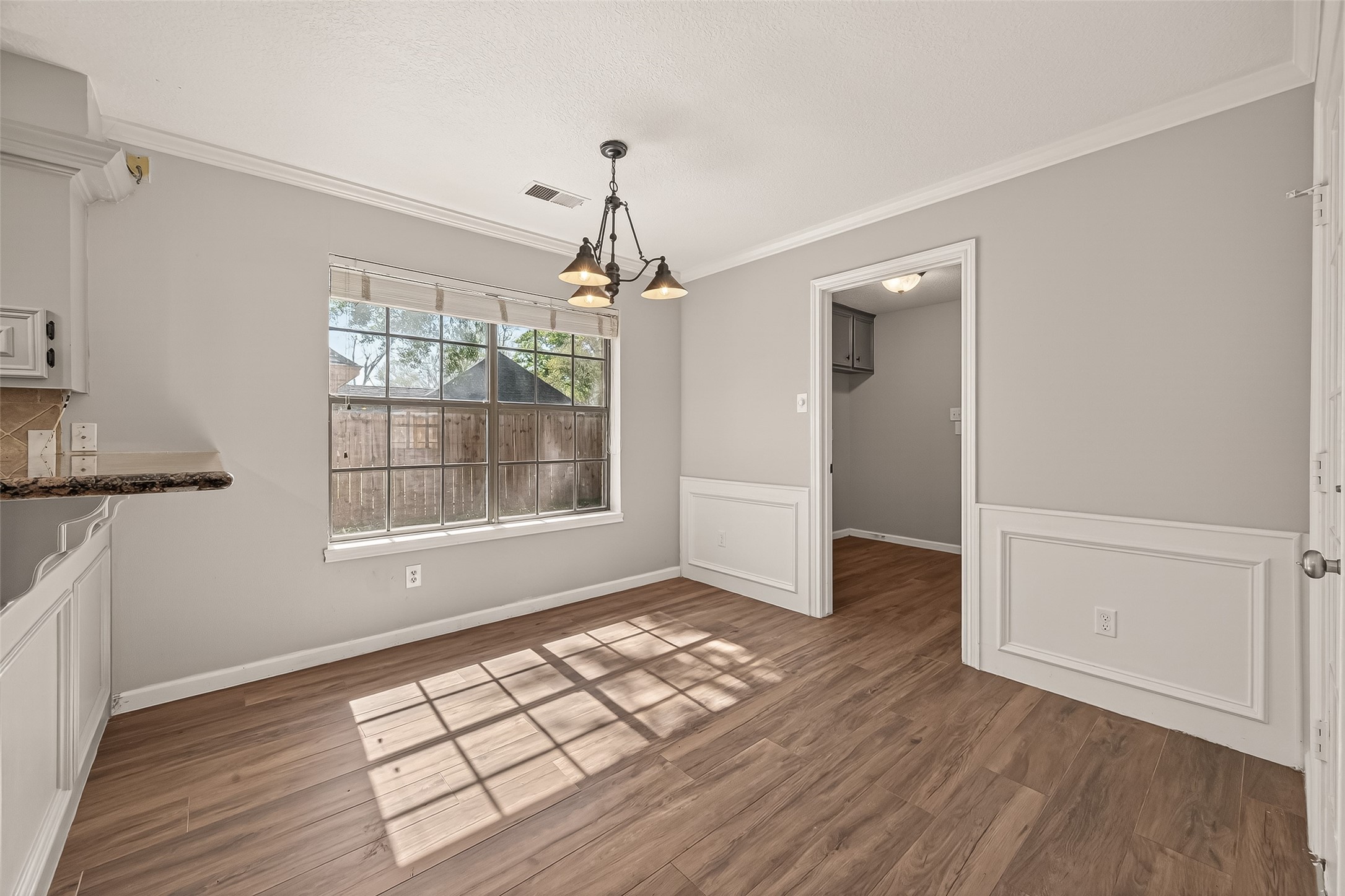  5323 Mulberry Grove Drive - 物件實景