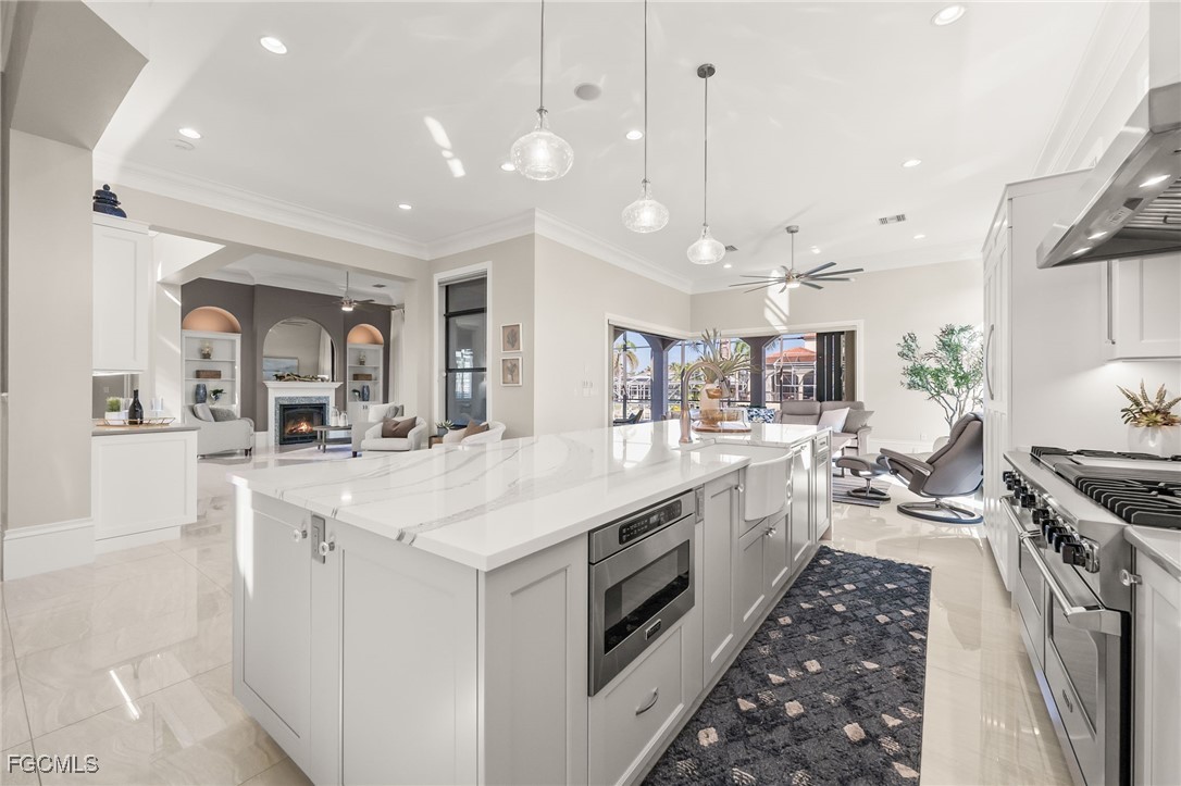 Cape Coral, Florida, 33914, United States, 5 Bedrooms Bedrooms, ,6 BathroomsBathrooms,Residential,For Sale,1998017