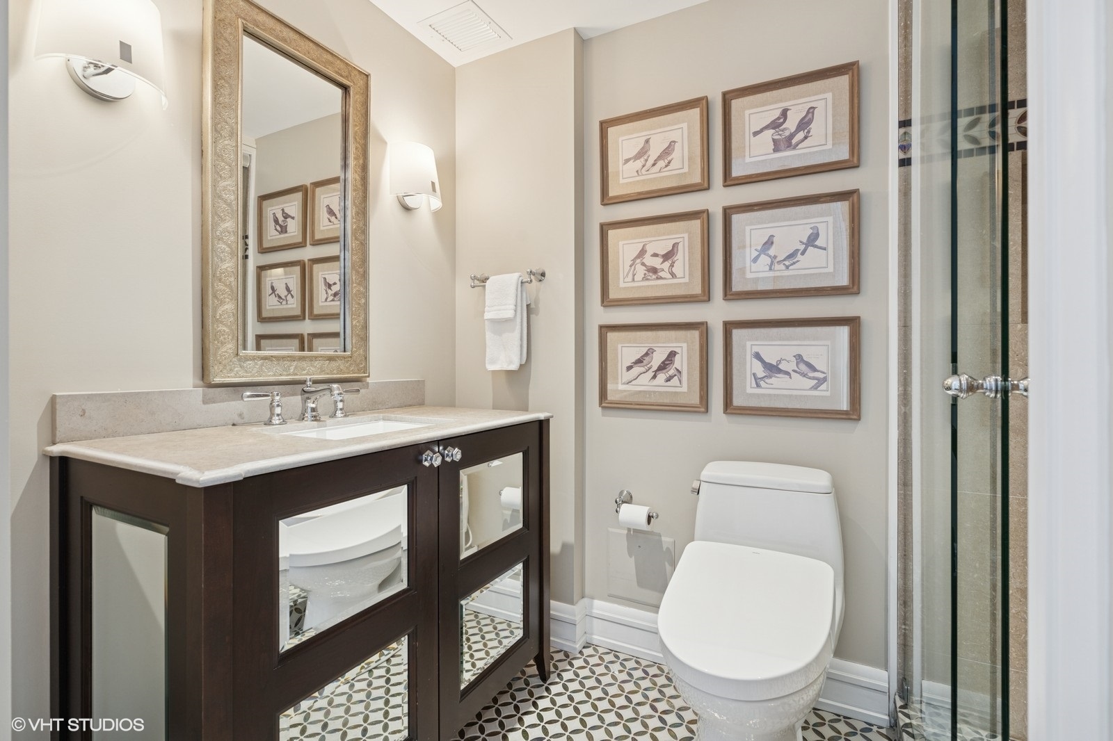Chicago, Illinois, 60611, United States, 3 Bedrooms Bedrooms, ,3 BathroomsBathrooms,Residential,For Sale,1941703