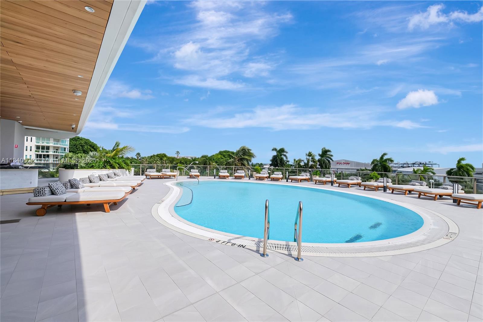 Miami, Florida, 33133, United States, 4 Bedrooms Bedrooms, ,4 BathroomsBathrooms,Residential,For Sale,1898315