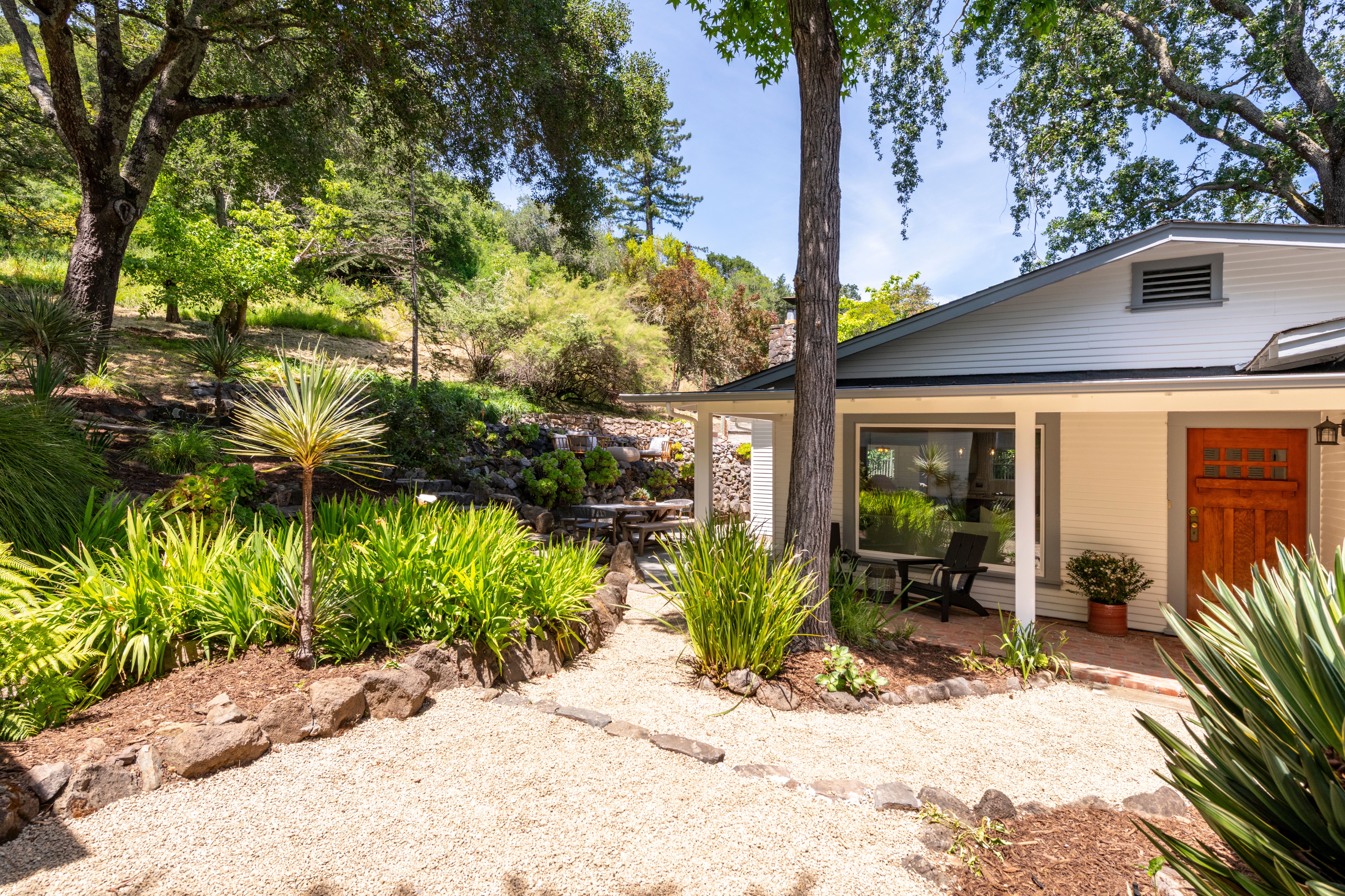  Lush Indoor-Outdoor Living in San Anselmo - 物件實景