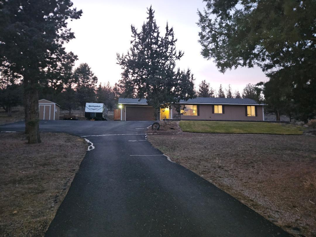 Prineville, Oregon, 97754, United States, 3 Bedrooms Bedrooms, ,2 BathroomsBathrooms,Residential,For Sale,2009678