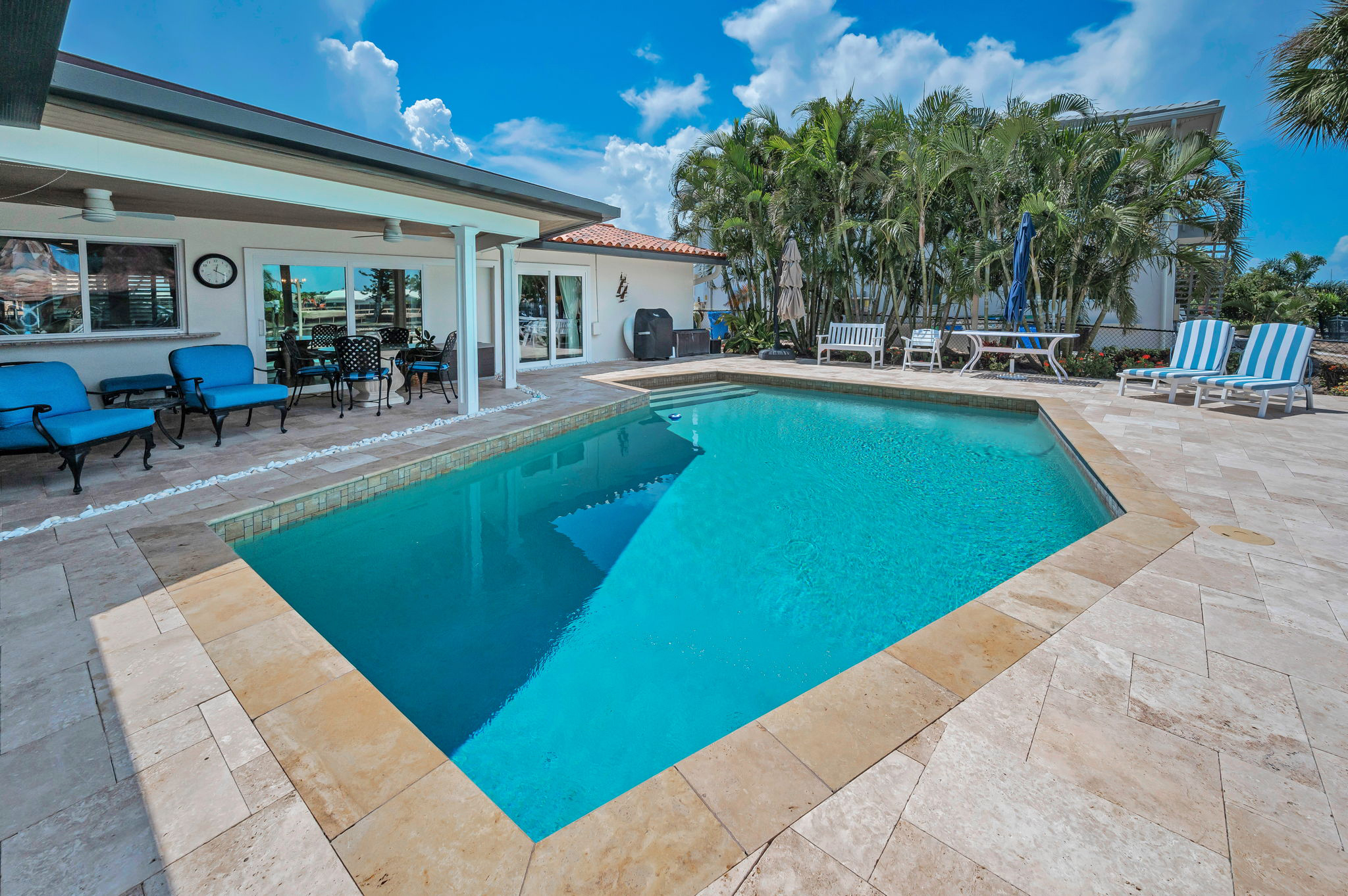 St Petersburg, Florida, 33703, United States, 4 Bedrooms Bedrooms, ,3 BathroomsBathrooms,Residential,For Sale,1978536