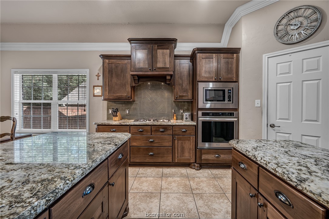 3200 Walnut Creek Court, Bryan, Texas, 77807, United States, 2 Bedrooms Bedrooms, ,3 BathroomsBathrooms,Residential,For Sale,3200 Walnut Creek Court,1663308