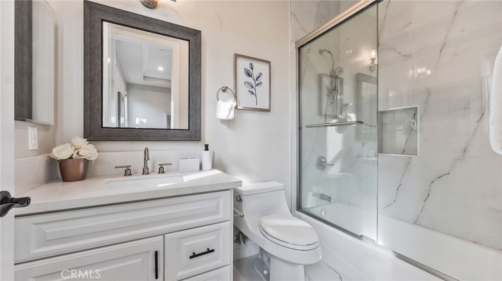 Temple City, California, 91780, United States, 5 Bedrooms Bedrooms, ,6 BathroomsBathrooms,Residential,For Sale,1989689