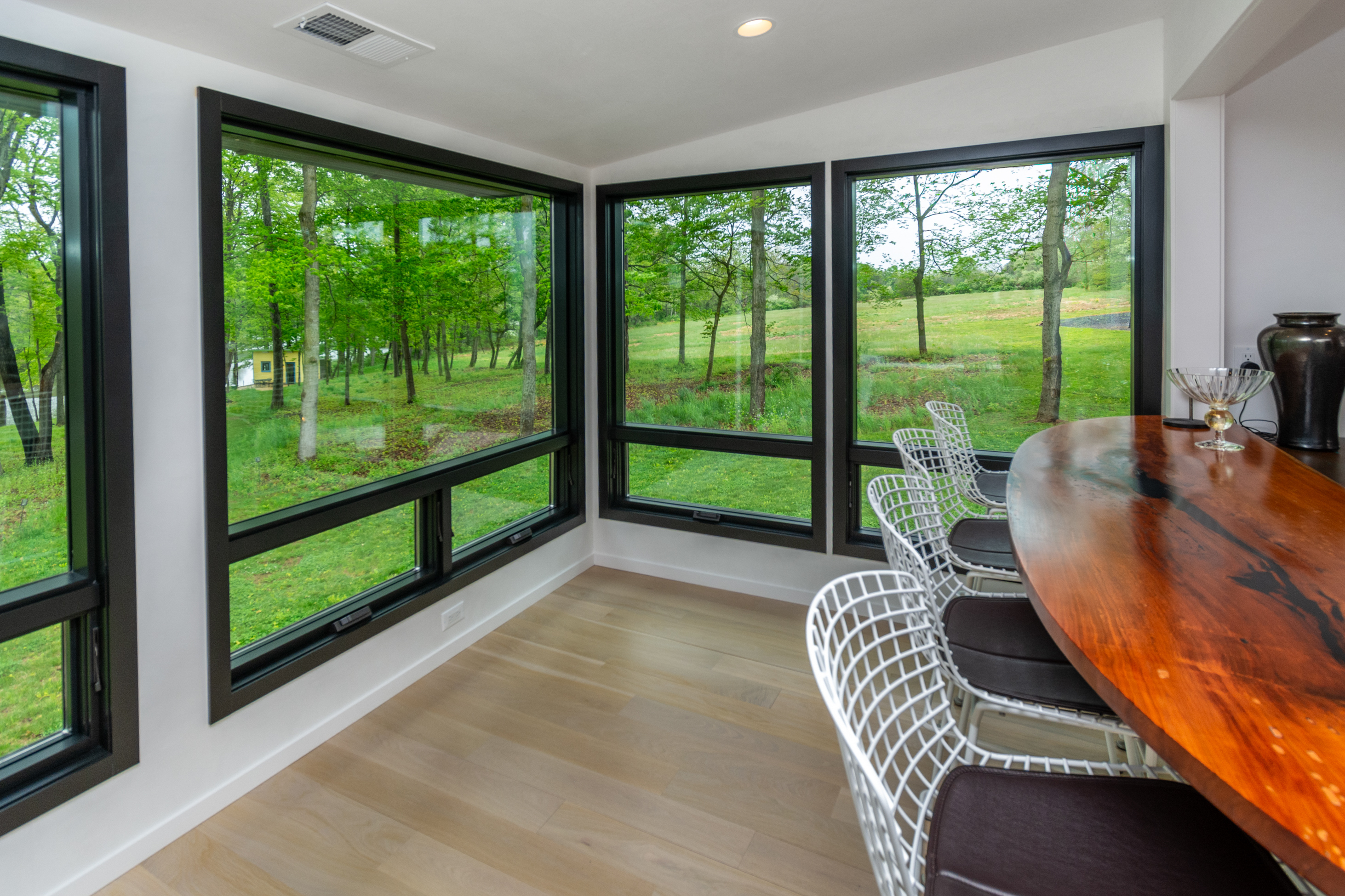  Lakeside Luxury on 44+ Acres - 物件實景