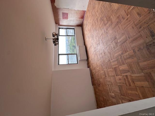 Kew Gardens, New York, 11415, United States, 3 Bedrooms Bedrooms, ,3 BathroomsBathrooms,Residential,For Sale,1940971