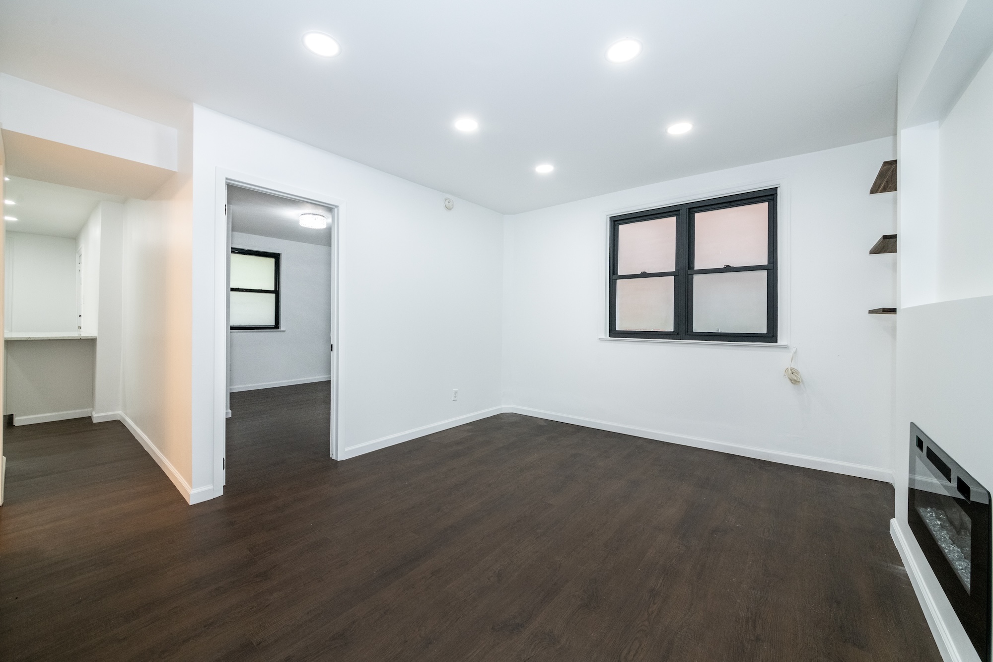 2530 Fenton Avenue - 物件實景