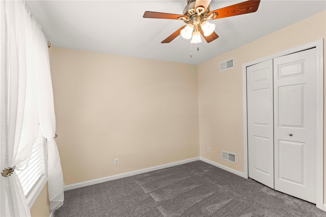 Venetia, Pennsylvania, 15367, United States, 4 Bedrooms Bedrooms, ,4 BathroomsBathrooms,Residential,For Sale,1987098