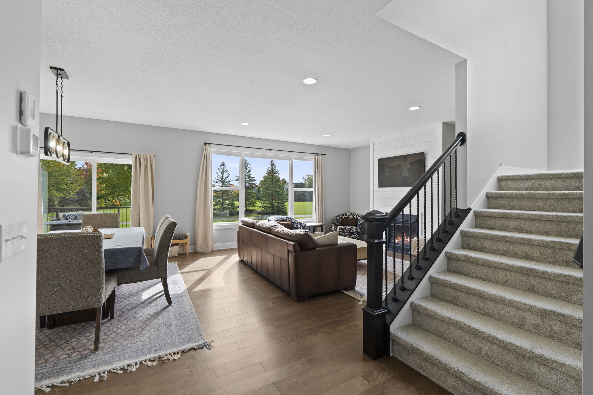  Contemporary Farmhouse Charm in Coveted Towne Lakes - 物件實景