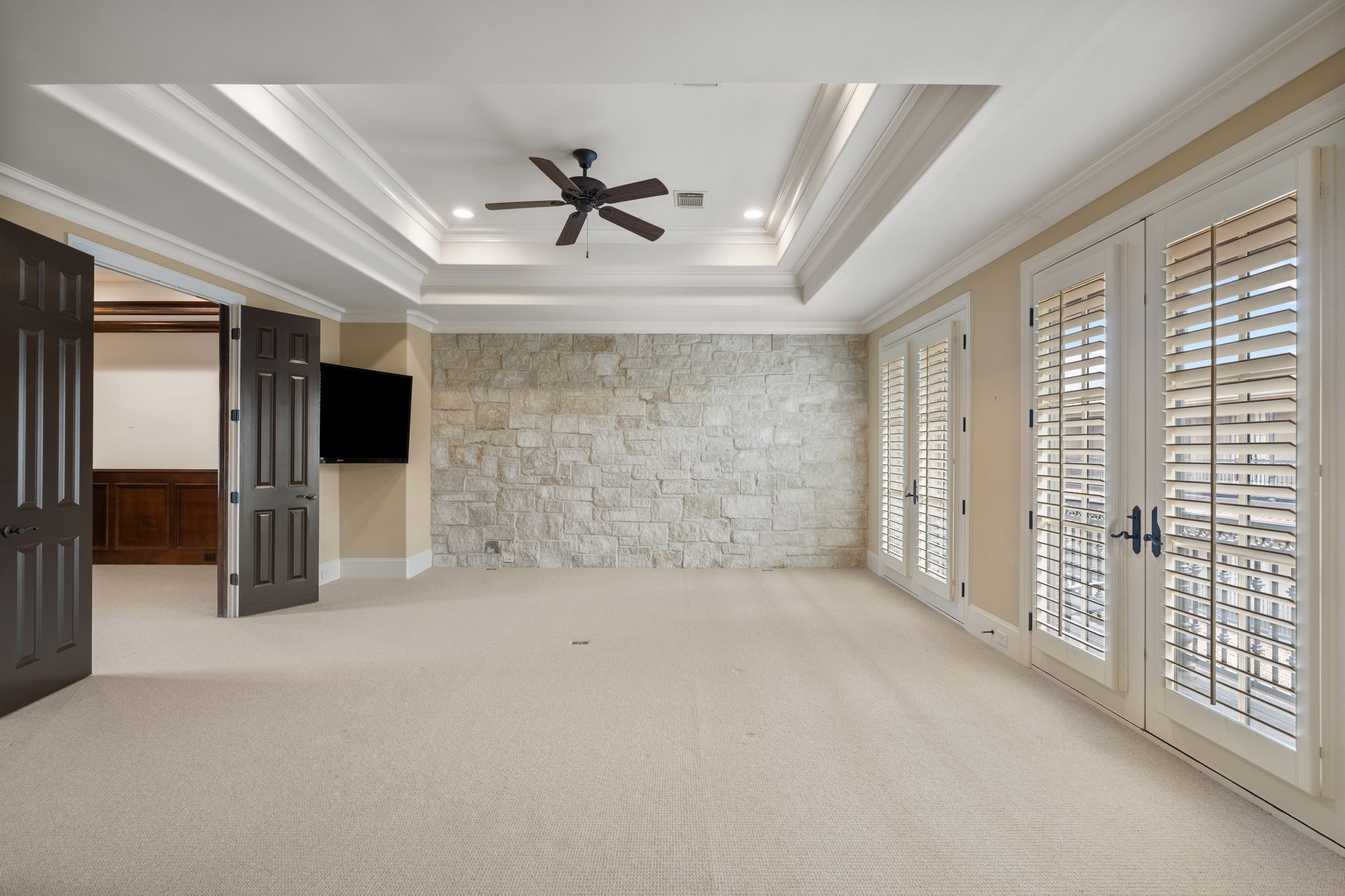  1010 Nantucket Drive F - 物件實景