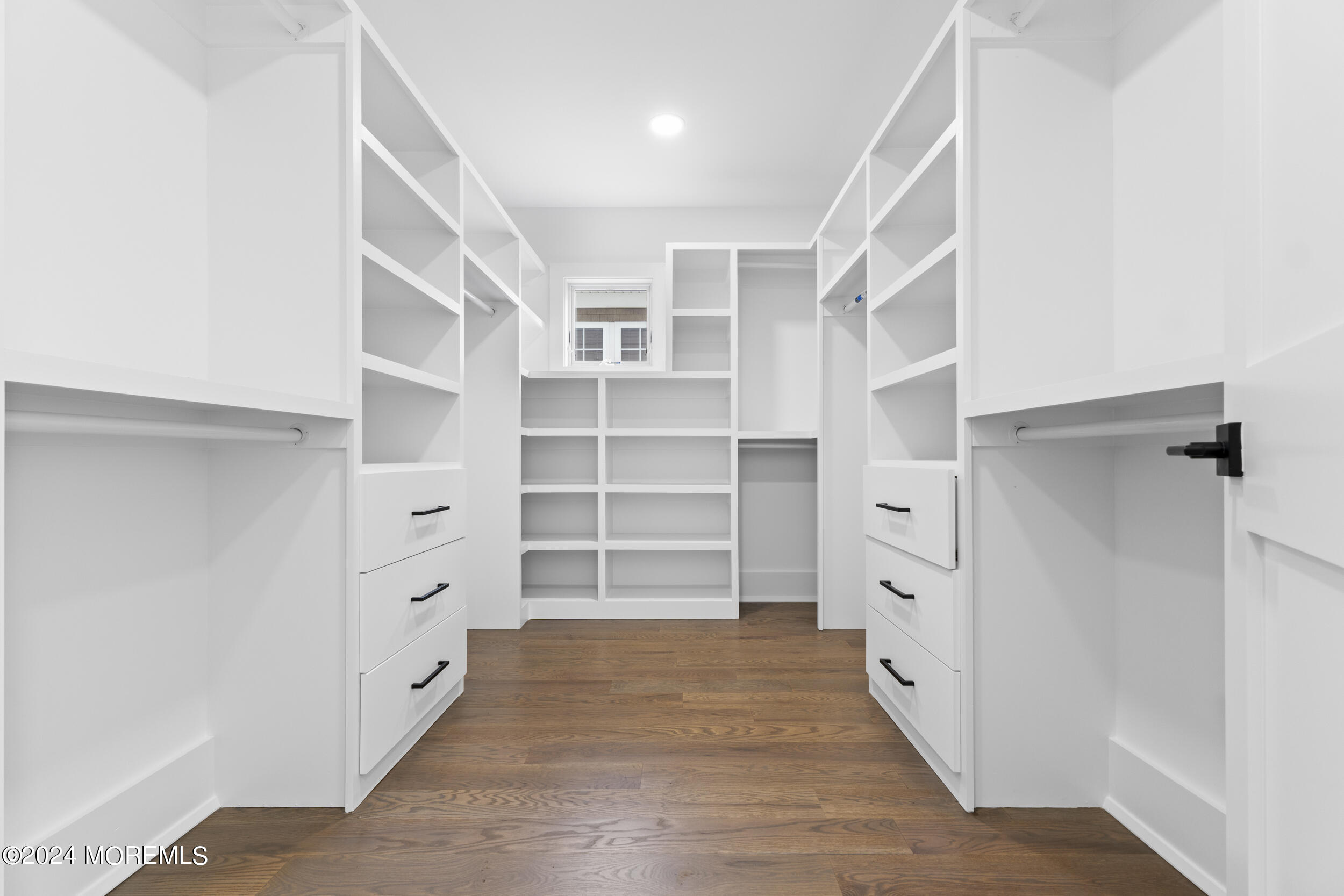 Long Branch, New Jersey, 07740, United States, 5 Bedrooms Bedrooms, ,4 BathroomsBathrooms,Residential,For Sale,1780996