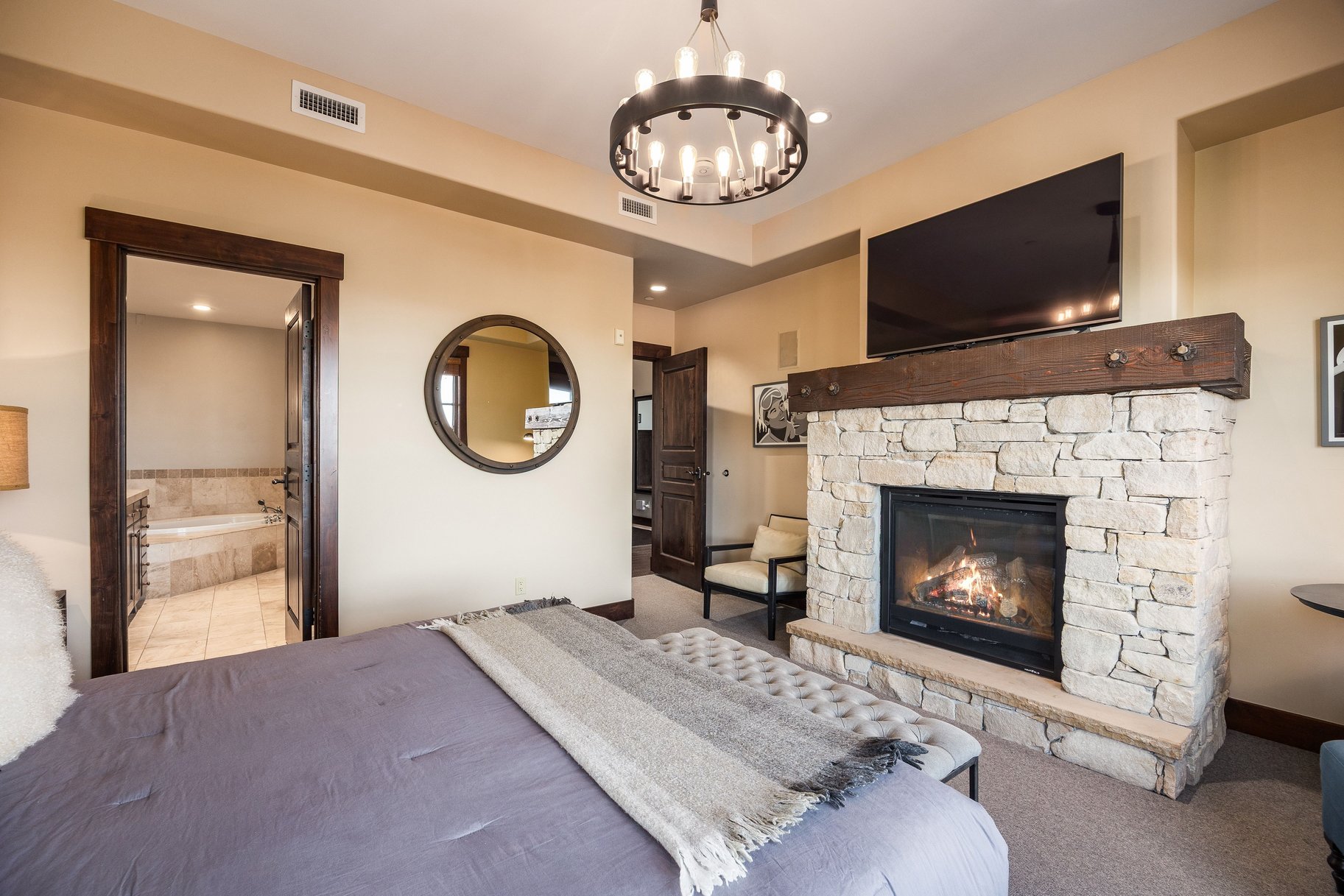  Top-Floor End Unit in Park City – Steps from the Silver Star Chairlift - 物件實景