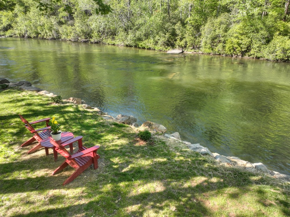 Blue Ridge, Georgia, 30513, United States, 4 Bedrooms Bedrooms, ,3 BathroomsBathrooms,Residential,For Sale,1858921