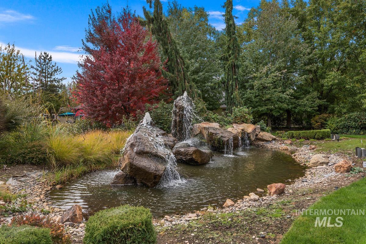 Eagle, Idaho, 83616-7135, United States, 4 Bedrooms Bedrooms, ,Residential,For Sale,1925898
