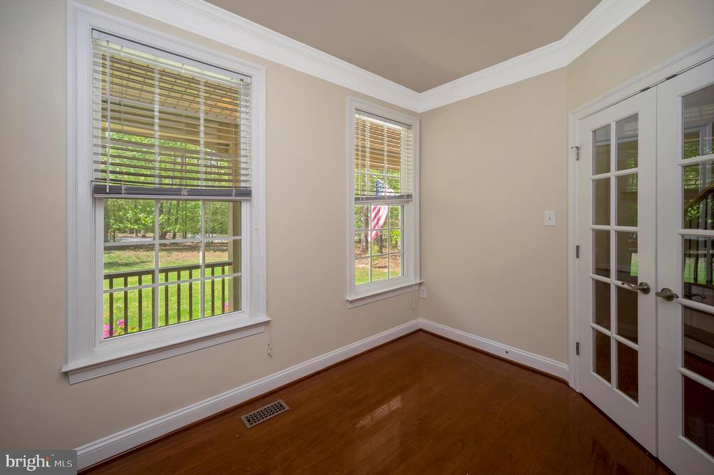 Stafford, Virginia, 22554, United States, 5 Bedrooms Bedrooms, ,5 BathroomsBathrooms,Residential,For Sale,2047982