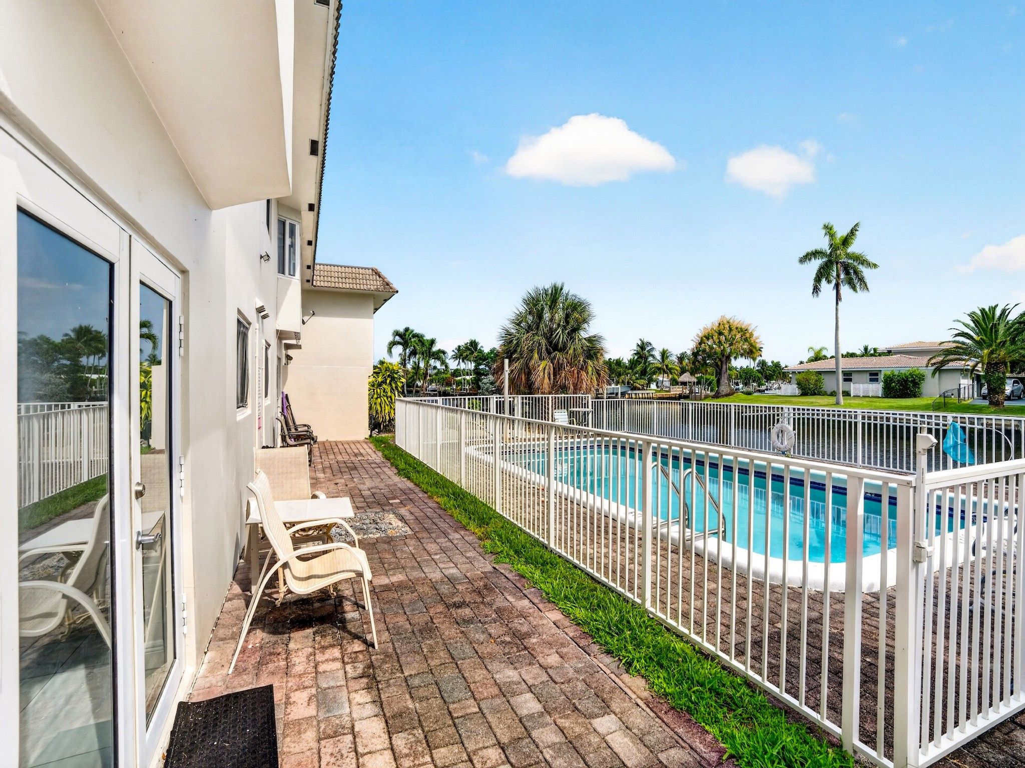  840 Pine Drive, Pompano Beach, FL, 33060 - 物件實景