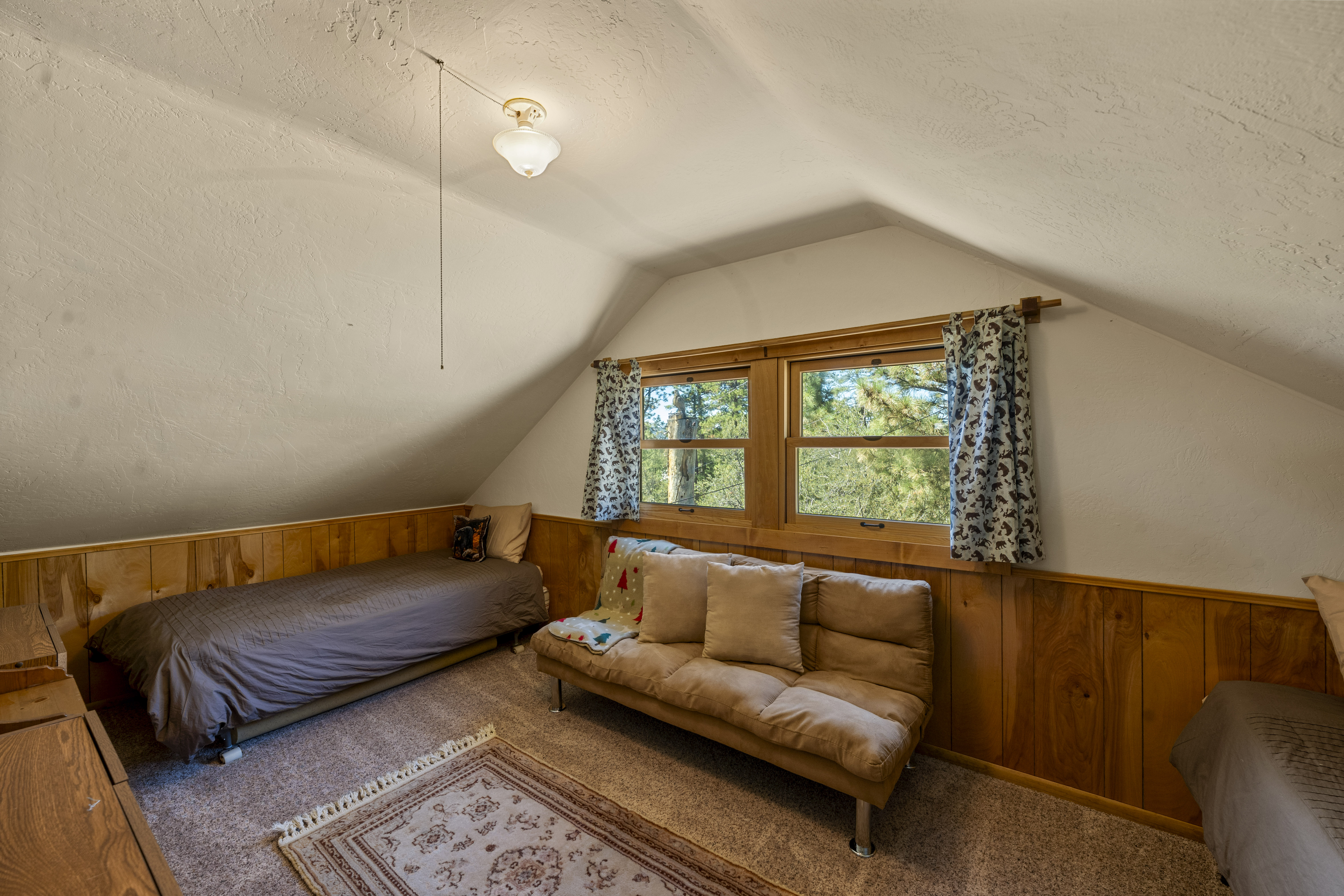  82 Lakeview Lane, Fawnskin, CA 92333 - 物件實景
