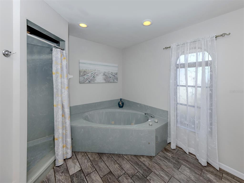 Venice, Florida, 34285, United States, 3 Bedrooms Bedrooms, ,2 BathroomsBathrooms,Residential,For Sale,2000610