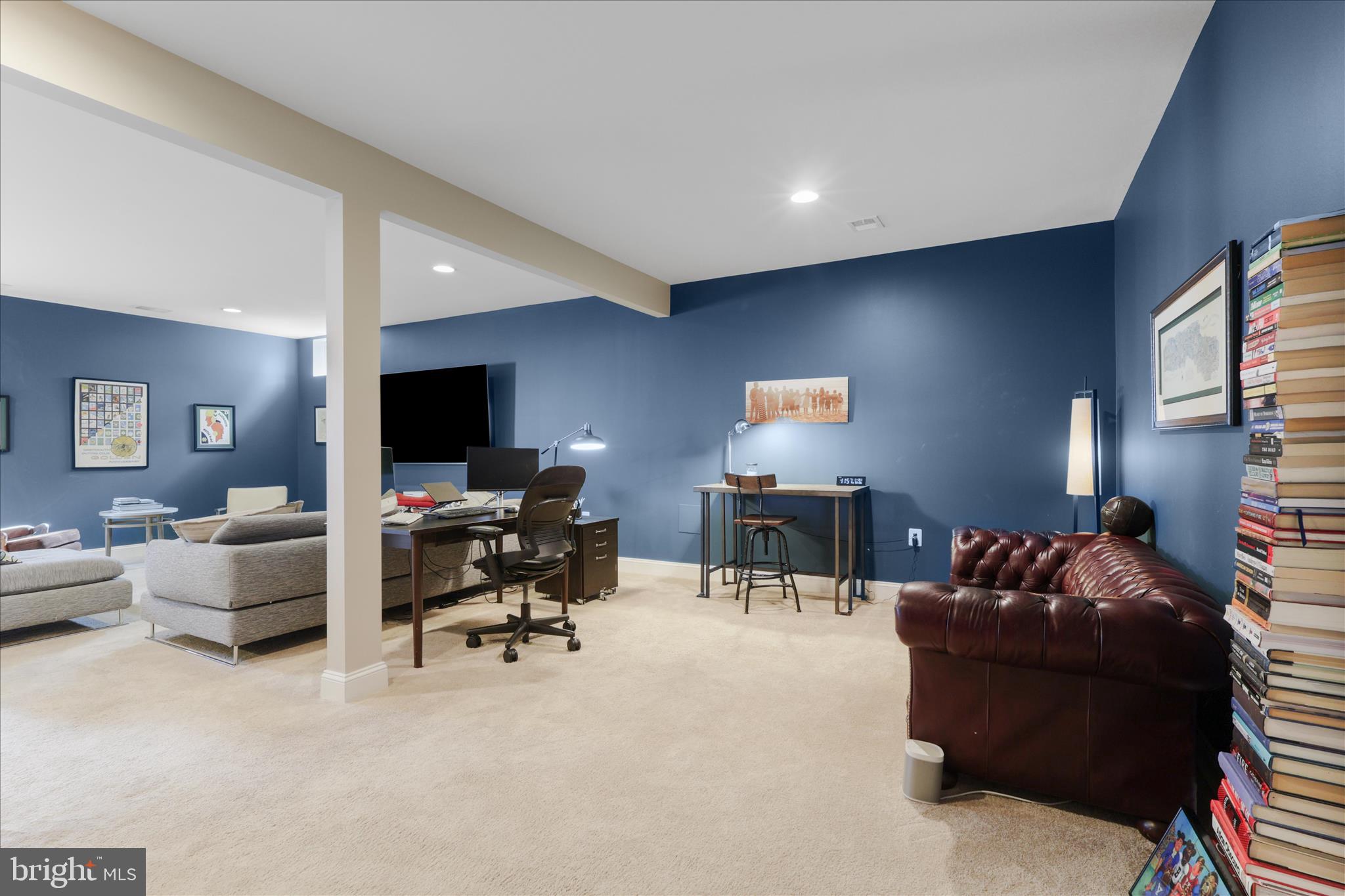 Aldie, Virginia, 20105, United States, 5 Bedrooms Bedrooms, ,5 BathroomsBathrooms,Residential,For Sale,1987386